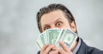 ยักยอกทรัพย์